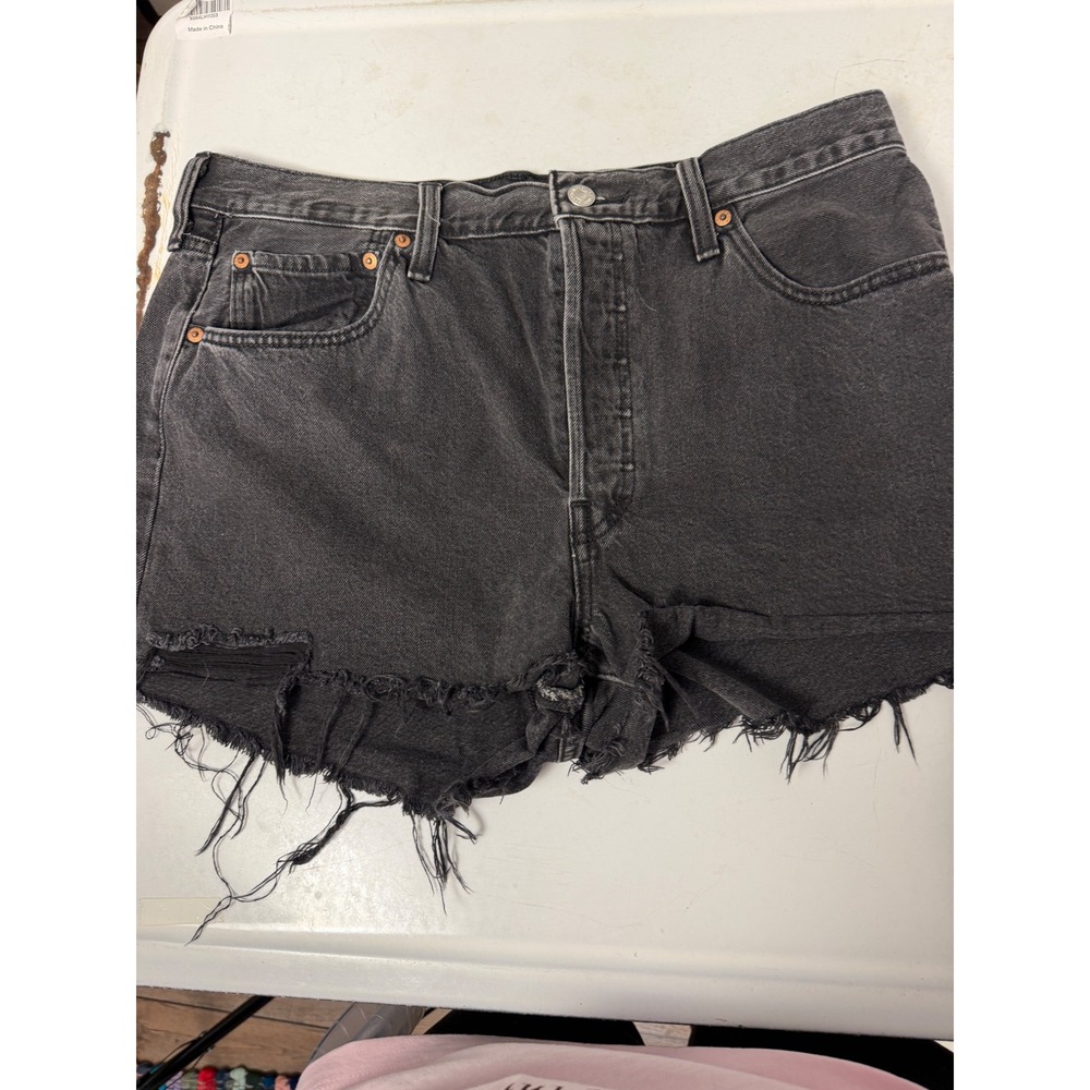 Levis 501 Original High‎ Rise Cut Off Denim Shorts Washed Black Gray W33